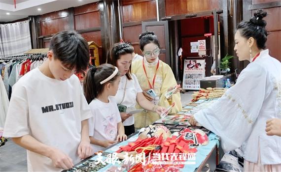 国庆期间19.8万人次打卡，揽金1.9亿！锦屏让游客不仅看美景，更能感受文化