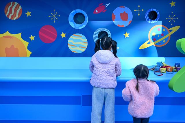 魔都眼｜冬日浪漫②：让巴斯光年唤起童年记忆