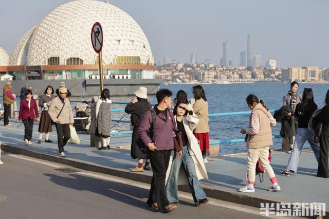 这条路你知道吗？年轻人都在这里打卡！