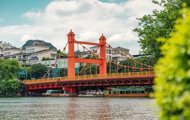 来桂林跑马怎么跟着赛道玩？看这个就够了～在山水画卷中奔跑，解锁 “甲天下” 的独特赛道！