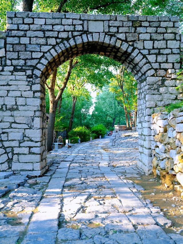 “闯关东”的重要发源地——朱家峪古村
