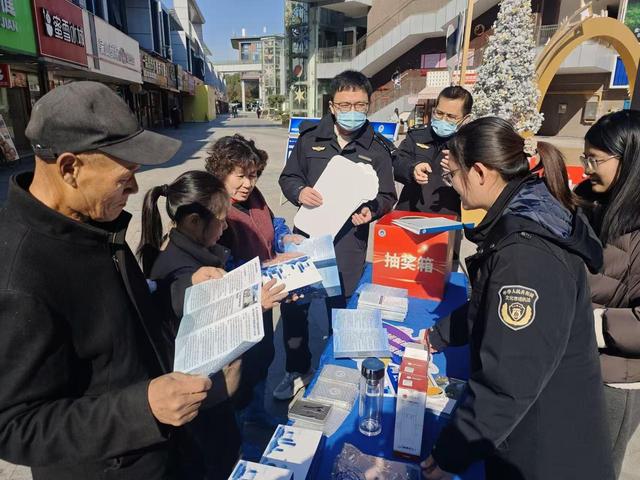 绍兴越城开展“12·4”文化旅游市场法治宣传活动