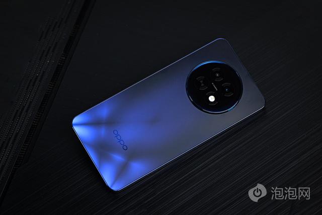 OPPO K13s评测：六年流畅持久耐用 大众手机也有越级体验