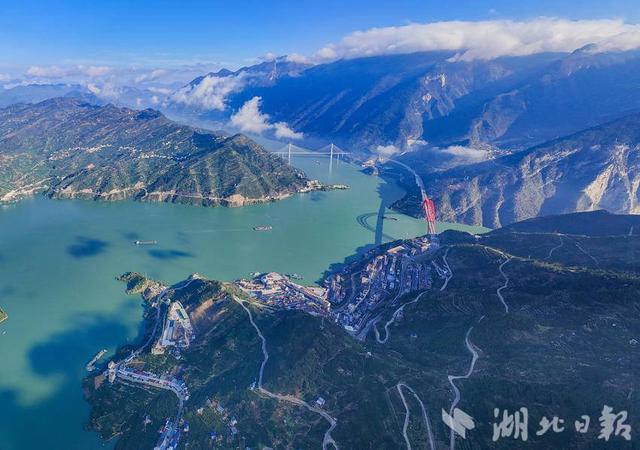 秭归：长江三峡生态美