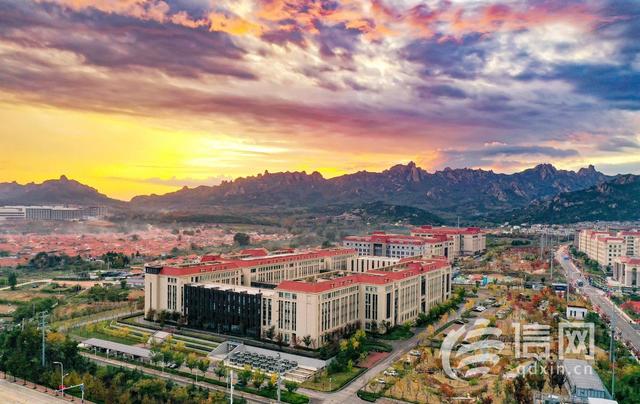 山海校园共绘秋日画卷 青岛古镇口旅居圈秋冬打卡指南发布