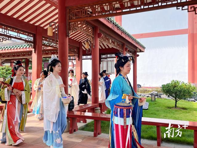 颂包公、展宋服、赏秋菊！肇庆包公文化博物馆重阳秋祭致敬先贤