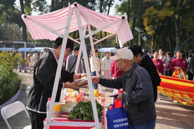 大武汉一日 | 有范儿！这个文化市集不一般