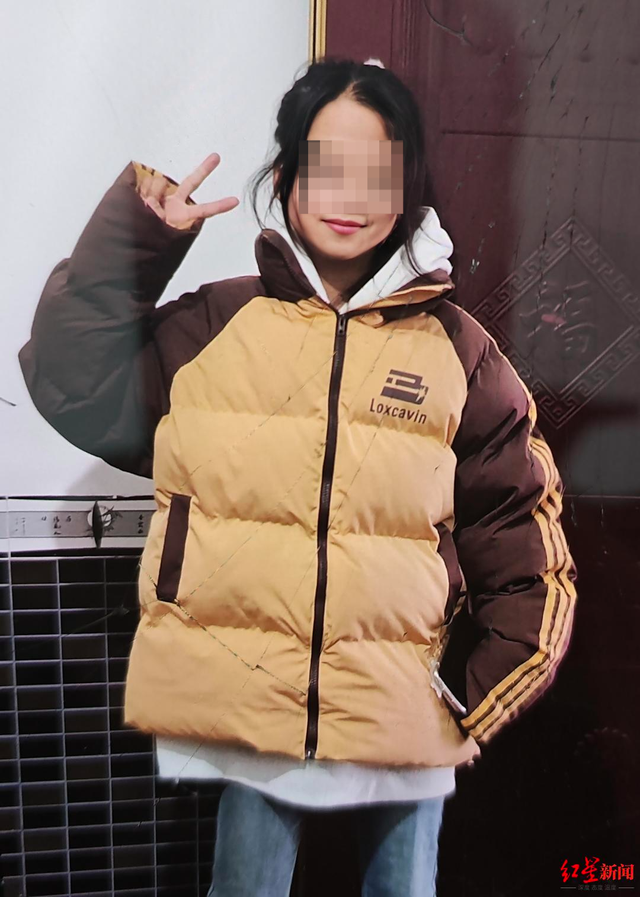 两名15岁少女失联10天：曾现身广西东兴，手机定位显示在越南，朋友圈最后发布“就会死在这”；警方介入