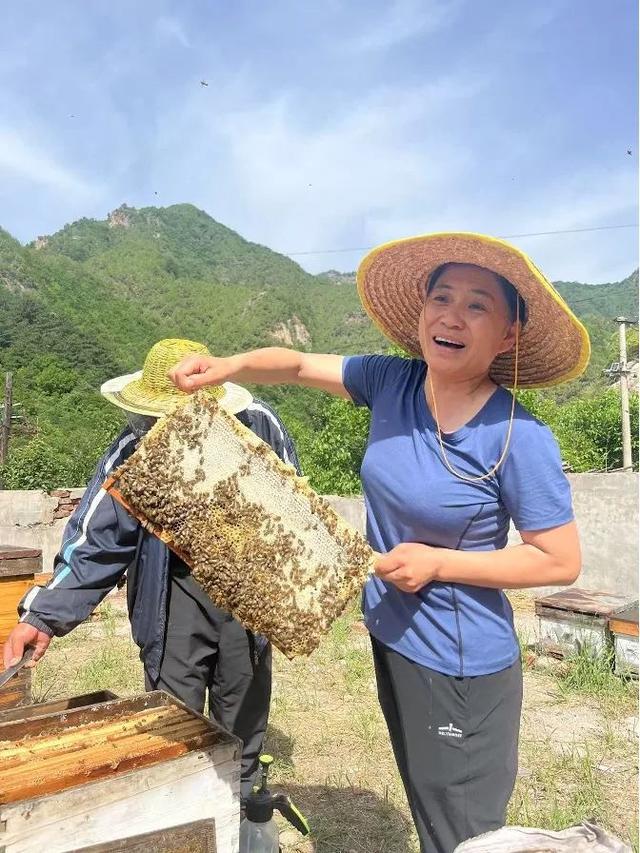 被洪水冲走前，她在群里发出最后一条消息