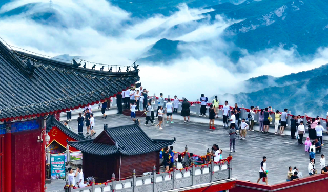 谁打翻了调色盘 ? 让修武这么多彩 !