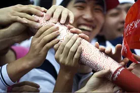 “祥云”映南粤：2008年北京奥运圣火广东传递者的今与昔图片