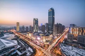 新城市志︱一线城市集体转正，人口流动有哪些新动向？图片