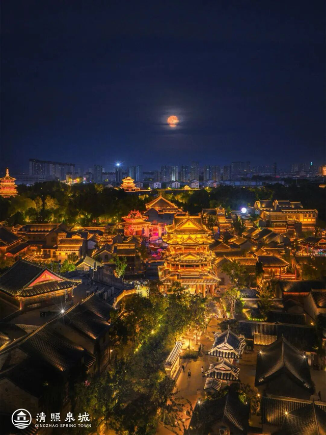 双节文旅热问：为什么这个假期，大家都爱奔赴济南？
