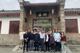 阔别湘阴百余年，皖南亲人归故乡图片