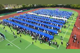 考研复试、海投简历……春招季，应届毕业生有点忙图片