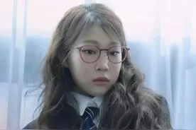 小沈阳女儿韩国出道照曝光，被指撞脸孔孝真图片