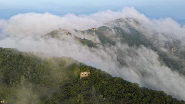 河北遵化：初秋长城美如画