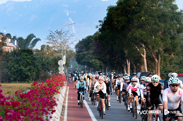 广州增城百公里骑行赛道上，六千骑友阅卷“百千万工程”