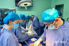 八旬老人不开胸修复心脏！康复大学青岛中心医院守护患者“心门”图片