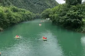 安徽池州：秋浦河上“清凉游”图片