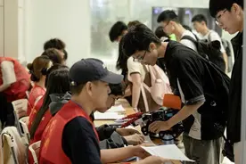 第二十六届中国机器人及人工智能大赛（黑龙江赛区）在哈尔滨华德学院举行图片