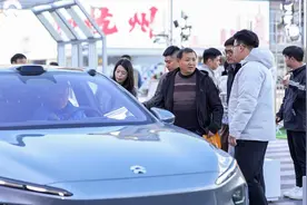 多家车企年底冲量推出大幅优惠 明年还有以旧换新政策吗？图片