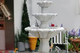 黄金城道这个街角小店，“度假风”十足！图片