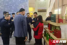 盛世兴茶⑥丨闻香识茶 兰花香铁香茶茶韵悠长图片