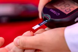 得了糖尿病，不仅要关注血糖，还要小心糖尿病肾病图片