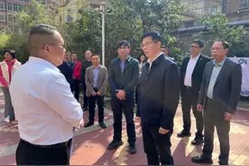 泉港区山腰街道锦祥社区“大党委”联席会议召开图片