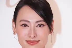 梁洛施称三个儿子催她谈恋爱：他们都想妈妈开心图片