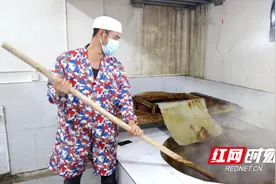 邵阳县青草村：红糖产业熬出甜蜜生活图片