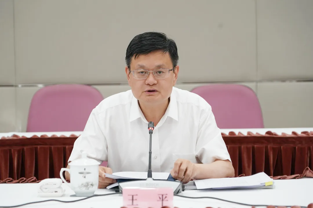 留住古镇“江南韵味”和“烟火气息”，青浦区召开朱家角古镇保护开发品质提升工作专题会