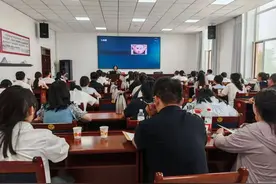 上岸后如何“通关”？甘肃临泽县为“职场小白”送上心理秘籍图片