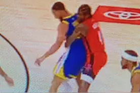 🙈杰伦-格林防库里构成“性骚扰”：阿耶莎都没那样爱抚过他！图片