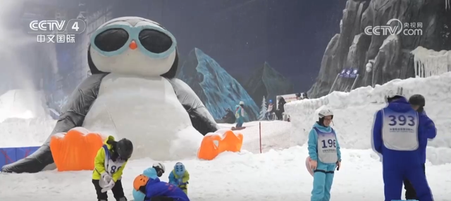 从“遥不可及”到“触手可及” “北冰南展”新风尚激发冰雪消费新热潮