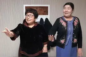 热艳古丽的豫剧情结图片