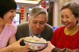 懂点心理学·新春特辑｜你懂远嫁女儿的愧疚吗？图片
