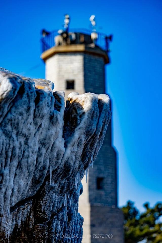 今早实拍！日照海边结冰了！低温还要持续几天？