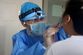鼻子不通、嗓子干痒、听力下降……秋季护好耳鼻喉图片