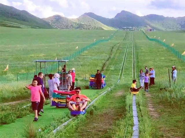 通辽市扎鲁特旗山地草原 盛夏旅游好风光