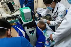 奋战“医”线！国庆假期青大附院接诊患者超6.1万人次图片