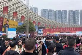 直击“超级春糖”正式展会：人气不输去年  名酒新品仍是焦点图片