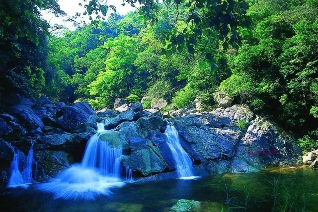千帆竞发防城港 开海畅游海边山！快来防城港探索这些旅游宝藏！！！
