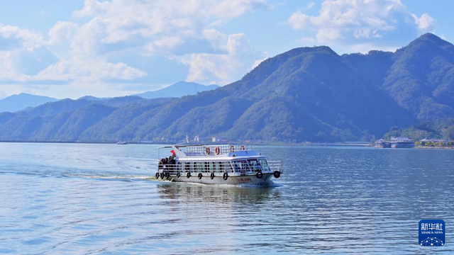 G331：“国门之路”促发展