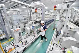 库尔勒经开区纺织服装产业上半年产值同比增长10.13%图片