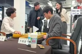 柯洁不接受处罚退赛 韩国选手夺冠 卞相壹夺冠但没有拿下一局胜利图片