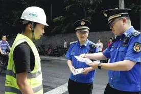 上海市城管执法局执法总队等护航高考  确保无噪声污染图片