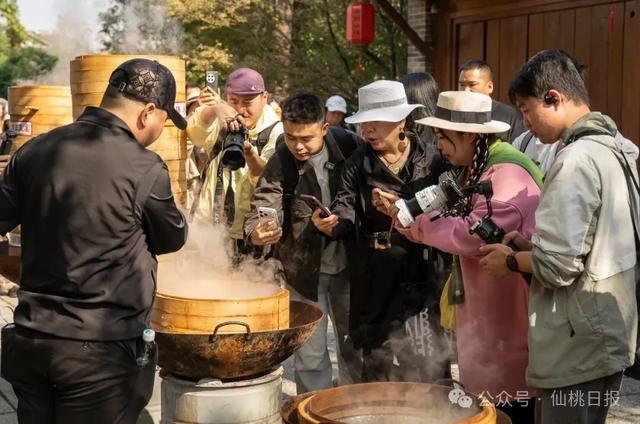 网络大V寻味仙桃,最赞叹的是→