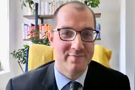专访世界银行高级经济学家肯沃西：大宗商品价格未来两年有望企稳，地缘政治增加不确定性图片